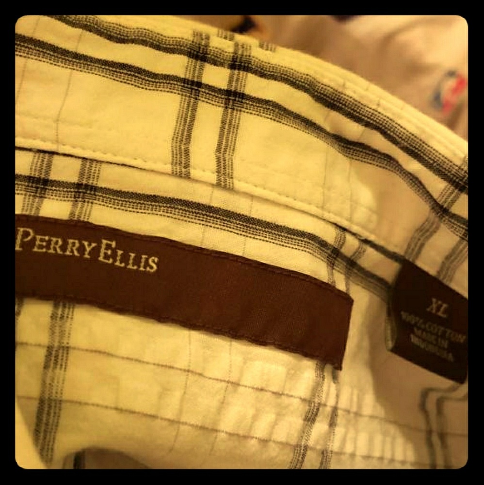 Perry Ellis button up